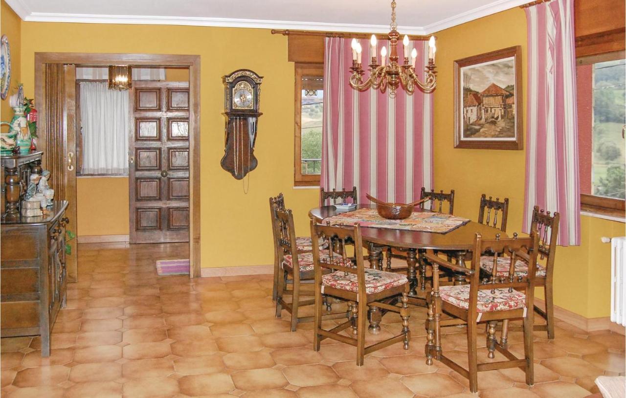 Gorgeous Home In Pilona With Kitchen La Pinera Luaran gambar
